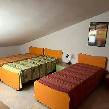 公寓 Mansarda Casa Mariuccia 阿尔盖罗